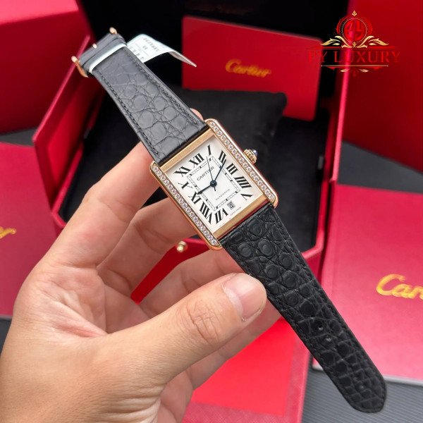 Cartier Tank Solo Extra Large W5200026 Rose Gold Diamond Bezel Black Leather Strap Best Replica 31 x 41mm