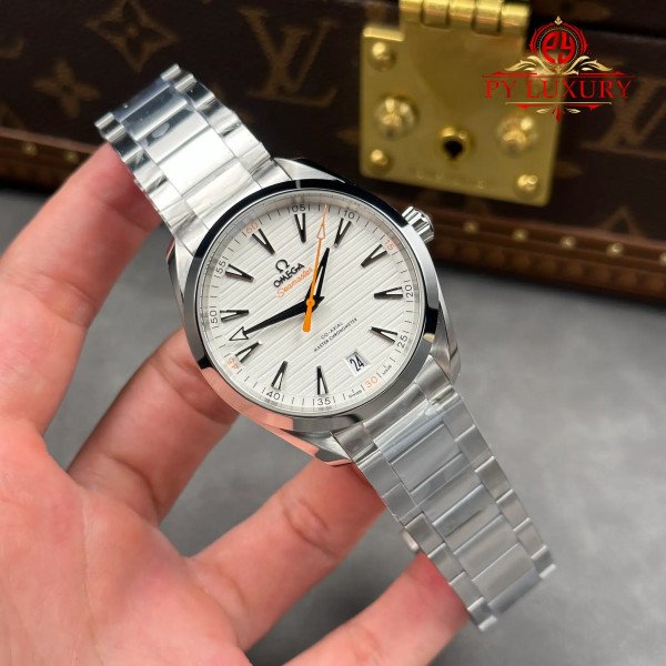 Omega Seamaster Aqua Terra Co-Axial Master Chronometer White Dial Orange Hand Best Replica VSF 41mm