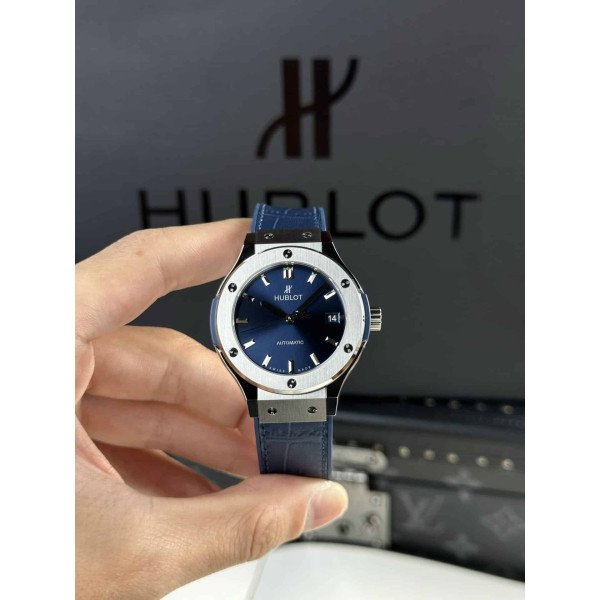 Hublot Classic Fusion Titanium Blue Dial Leather Best Replica JJF 38mm