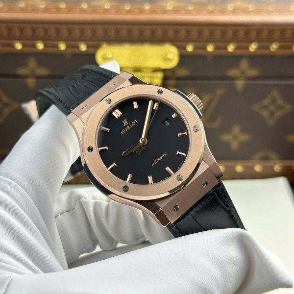 Hublot Classic Fusion King Gold Black Dial Leather Best Replica JJF 42mm