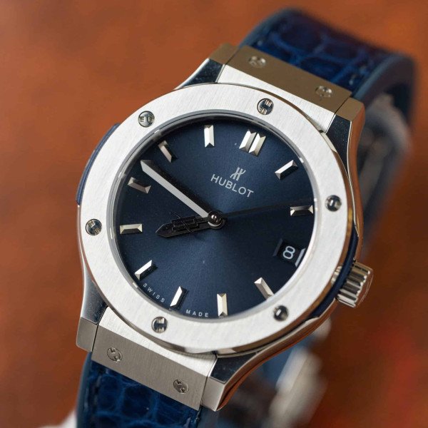 Hublot Classic Fusion Titanium Navy Blue Dial Leather Lady Watch Replica 33mm