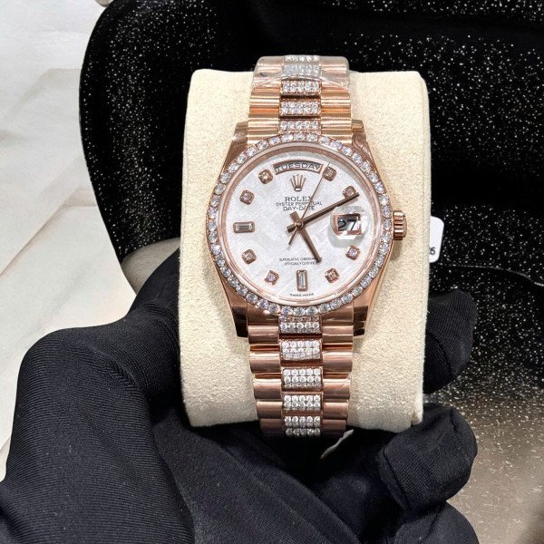 Rolex Day-Date 36 Meteorite Dial 18K Rose Gold Wrapped Custom Moissanite Dial & Moissanite Bracelet Best Replica 36mm