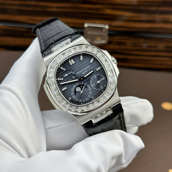 Patek Philippe Nautilus 5724G-001 Blue Dial Baguette Moissanite Full Functions Modified Max Options 40mm
