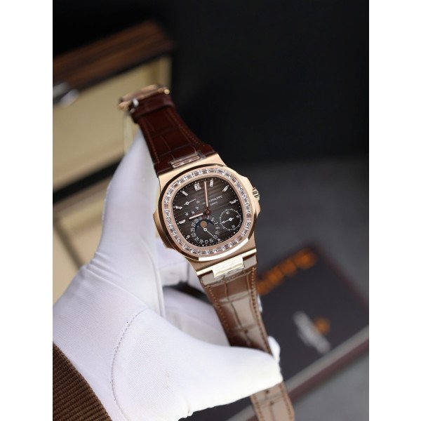 Patek Philippe Nautilus 5724R-001 Rose Gold Grey Dial 1:1 Replica PPF V3 40mm