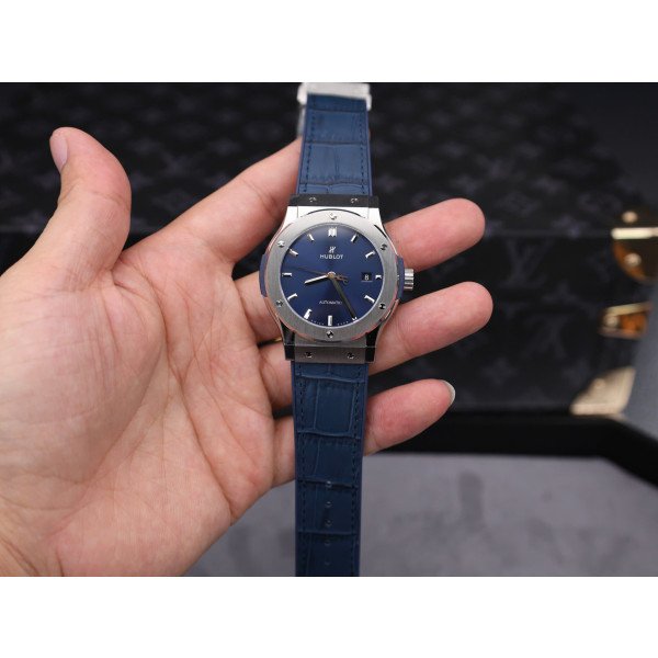 Hublot Classic Fusion Titanium Blue Dial Leather Strap 1:1 Replica 42mm