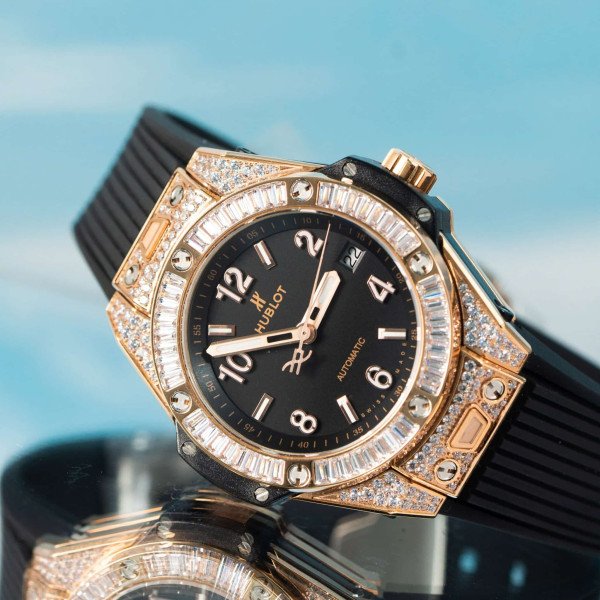 Hublot Big Bang One Click King Gold Black Pavé Baguette CZ Stone Bezel Replica 39mm