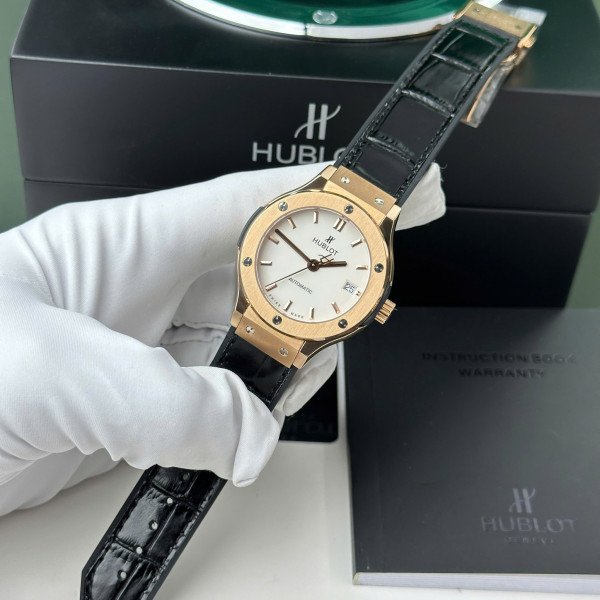 Hublot Classic Fusion King Gold White Dial Black Leather Strap Replica 38mm