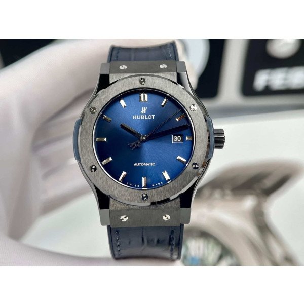 Hublot Classic Fusion Black Ceramic Blue Dial SW300 Movement 1:1 Replica JJZ 42mm
