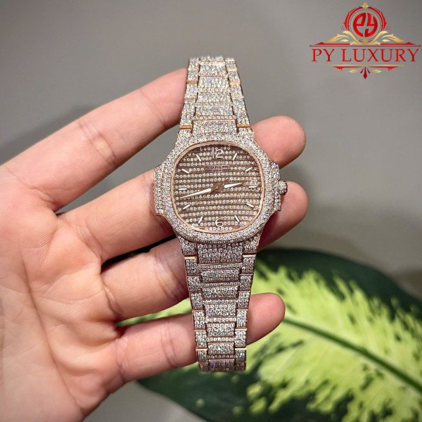Patek Philippe Nautilus 7118/1450R-001 18K Gold Plated Iced Out Moissanite Best Replica 35.2mm
