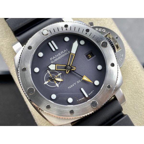 Panerai Submersible GMT Navy Seals PAM 1323 Grey Dial Rubber Strap Best Replica VSF 44mm