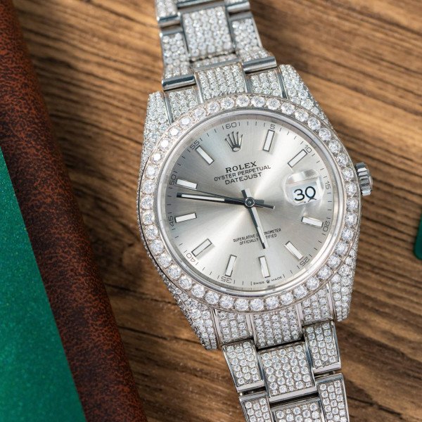 Rolex Datejust Silver Dial Oyster Bracelet Iced Out Moissanite Best Replica 41mm