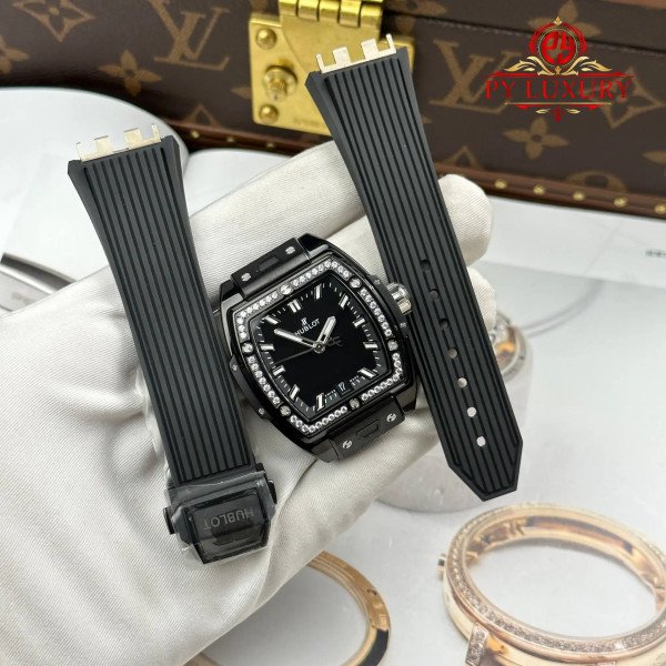 Hublot Spirit of Big Bang Black Magic Diamonds Rubber Strap Replica 39mm