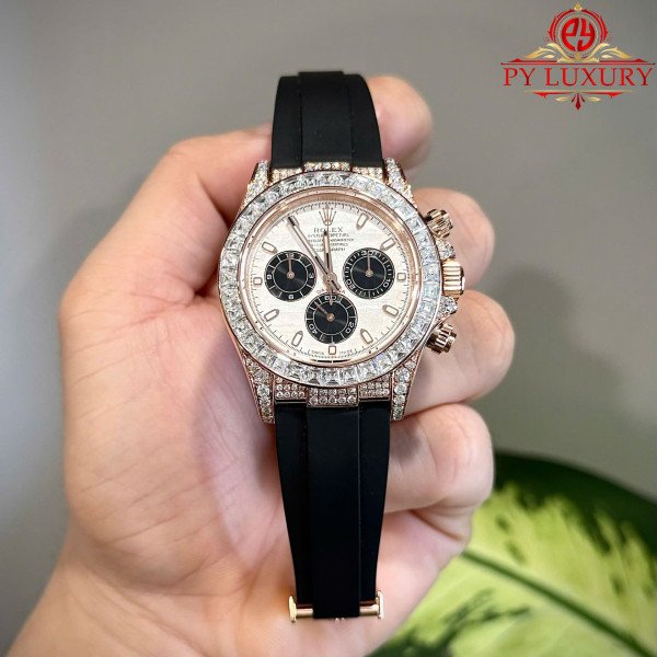 Rolex Daytona Meteorite Dial 18K Gold Plated Custom Baguette Moissanite Rubber Strap 40mm