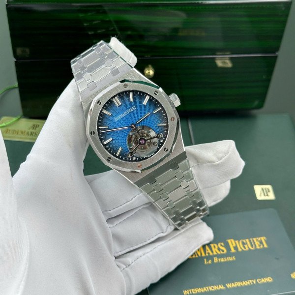 Audemars Piguet Royal Oak Flying Tourbillon 26530 Blue Dial Replica R8 Factory 41mm