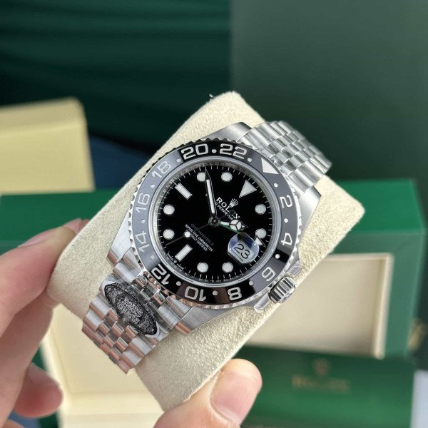 Rolex GMT-Master II 116710LN Black Dial Jubilee Replica Clean Factory 40mm