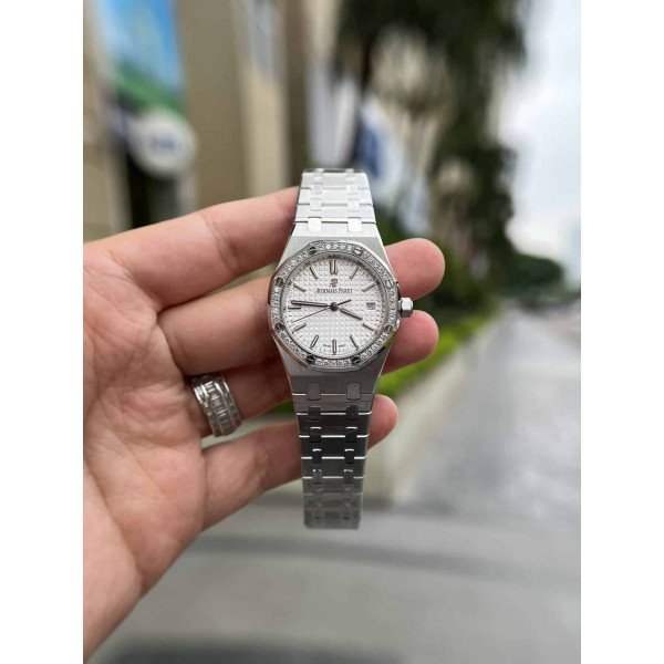 Audemars Piguet Royal Oak Lady White Dial Diamond Bezel Replica 34mm