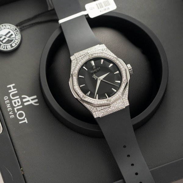 Hublot Classic Fusion Orlinski Titanium Pavé Black Dial Custom Full Moissanite 1:1 Copy 40mm