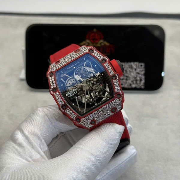 Richard Mille RM 35-02 Red Quartz TPT Custom Made 1:1 Snow Diamond Vaucher Movement Exclusive Quality 49.94mm x 44.5mm