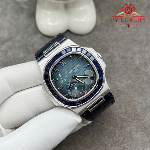 Patek Philippe Nautilus 5724G Blue Dial Custom Made Pure 18K White Gold Blue Sapphire Crocodile Leather Strap 40mm