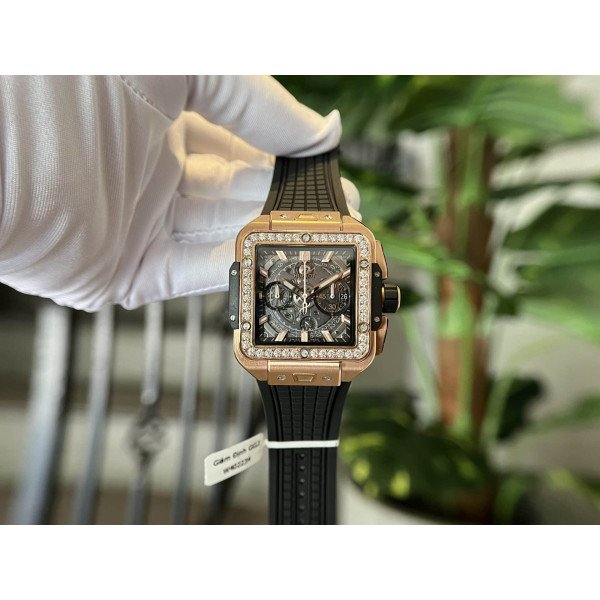 Hublot Square Bang King Gold Custom Moissanite Bezel Top Quality Replica 42mm