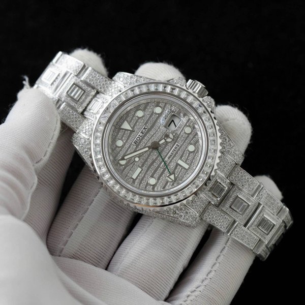 Rolex GMT-Master II 116769TBR Iced Out VVS1 Moissanite Best Replica 40mm
