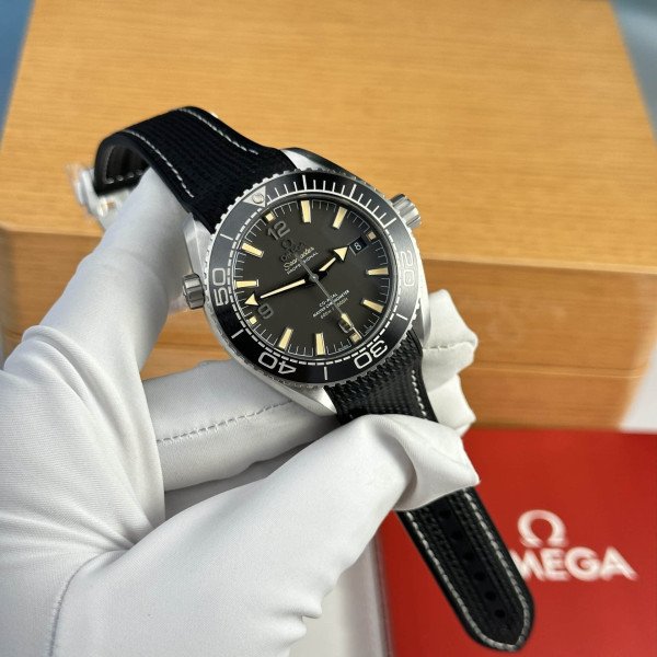 Omega Seamaster Planet Ocean 6000M Grey Dial Rubber Strap Super Clone VSF 43.5mm