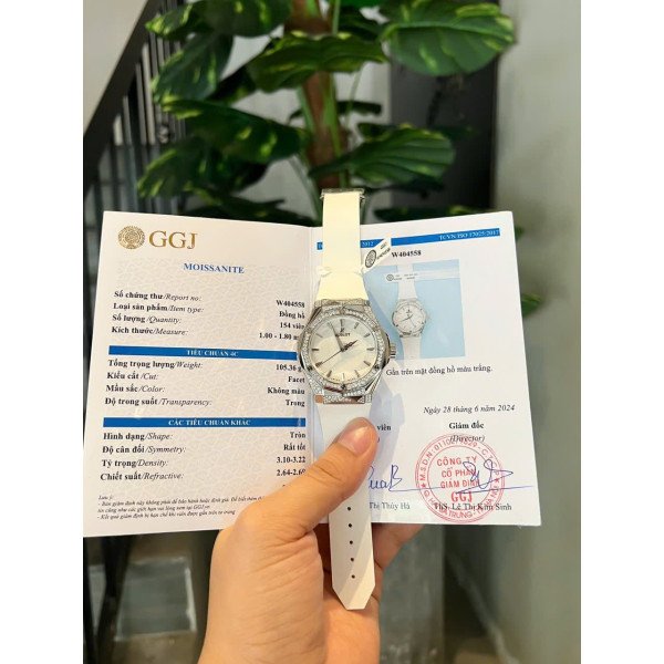 Hublot Classic Fusion Orlinski Titanium White Alternative Pavé Custom Moissanite 40mm