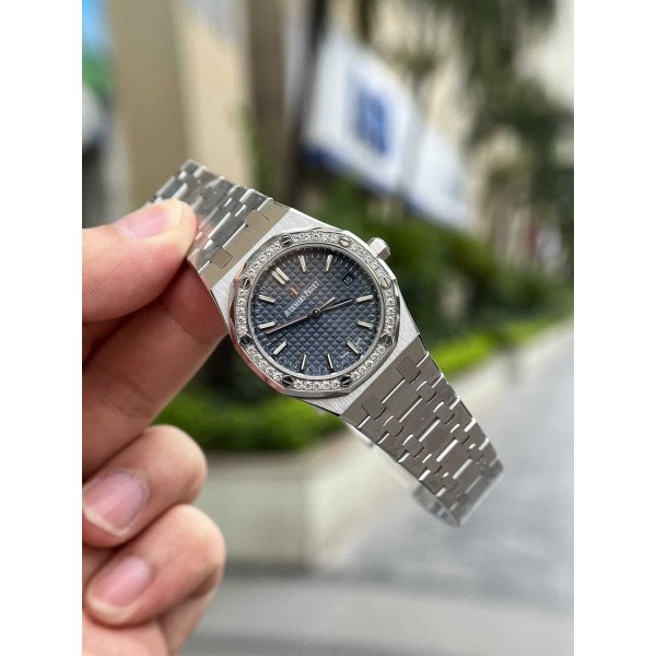 Audemars Piguet Royal Oak 77351ST Blue Dial Diamond Bezel Replica 34mm