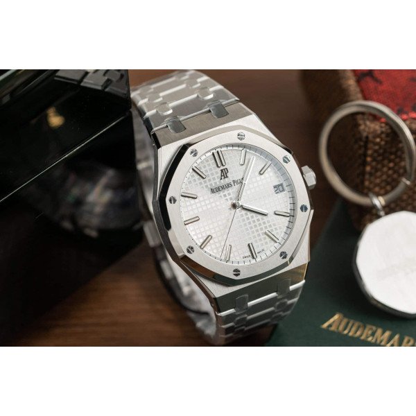Audemars Piguet Royal Oak 15500ST White Dial Best Replica 41mm