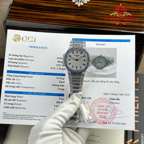 Patek Philippe Nautilus 7118/1451G-001 Custom Moissanite & Blue Sapphire Paved Best Replica 35.2mm
