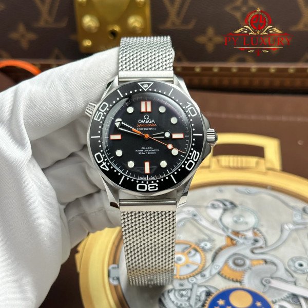 Omega Seamaster Diver 300M Black & Orange Dial Steel Mesh & Orange Rubber Strap 1:1 Best Replica VSF 42mm