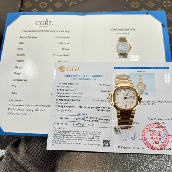 Patek Philippe Nautilus 7118/1R-001 White Dial 18K Rose Gold Wrapped Best Replica 35.2mm