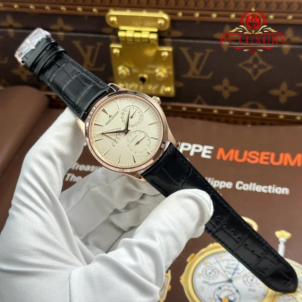 Jaeger Lecoultre Master Ultra Thin Power Reserve Q1372510 Pink Gold Eggshell Beige Dial Best Replica APSF 39mm