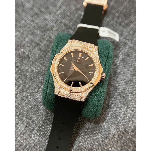 Hublot Classic Fusion Orlinski King Gold Pavé Black Dial Custom Moissanite 40mm