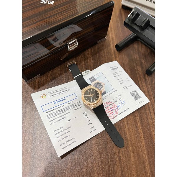 Hublot Classic Fusion Orlinski King Gold Pavé Black Dial Custom Moissanite 40mm