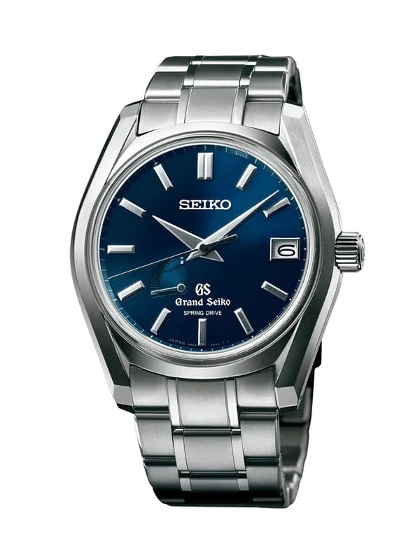 Which watch is suitable for all seasons?