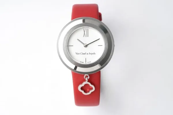 Replica Van Cleef & Arpels Charms Collection Watches Good Quality