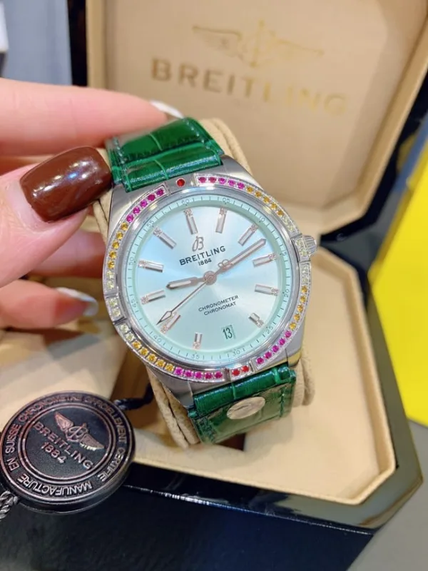 What determines the grade of a watch?