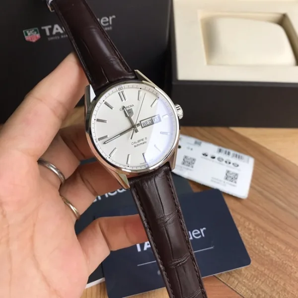 What is the quality of CollectTag Heuer Carrera double date models?