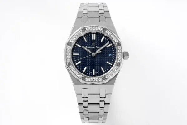 Interpreting Audemars Piguet watches in all their aspects