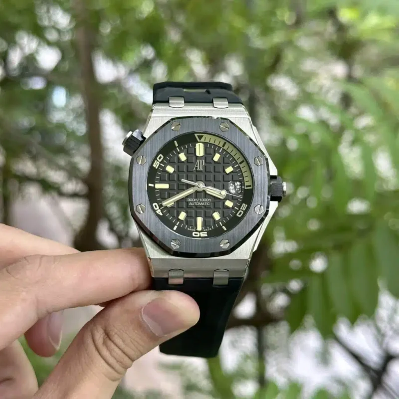 Audemars Pigeut Royal Oak Offshore 15720CN Ceramic Bezel 800x800